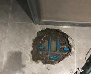 西宁市阳台漏水维修公司分享下暖气管道漏水的原因有哪些